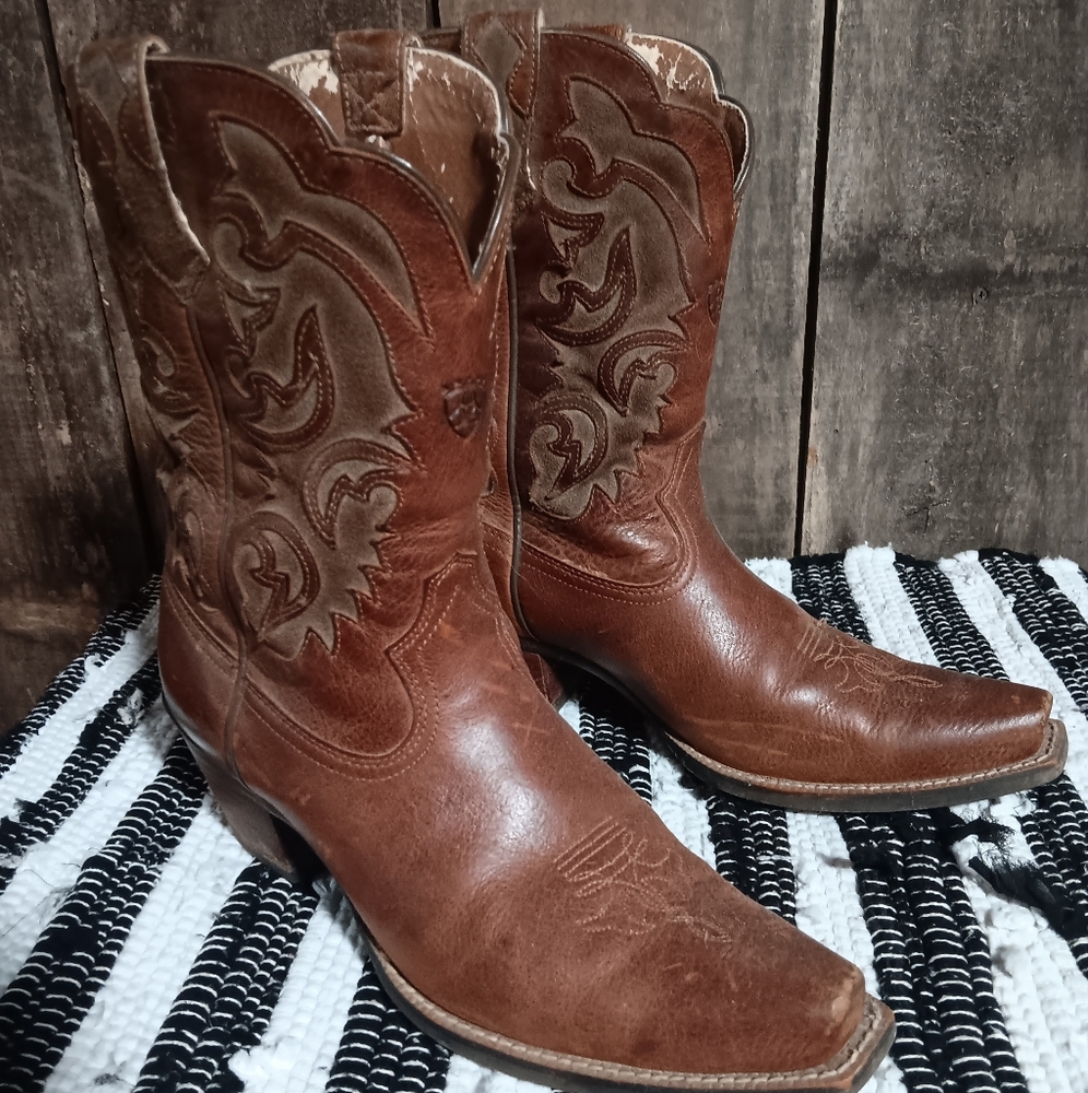 Ariat Women's Tan Western Boots